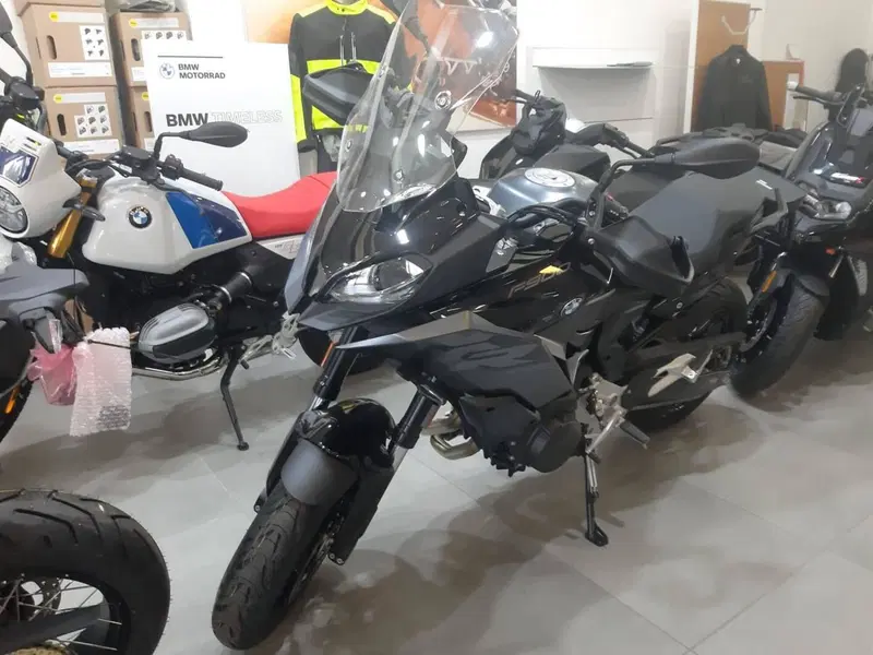 Bmw F 900 XR (2025 - 26) (4)