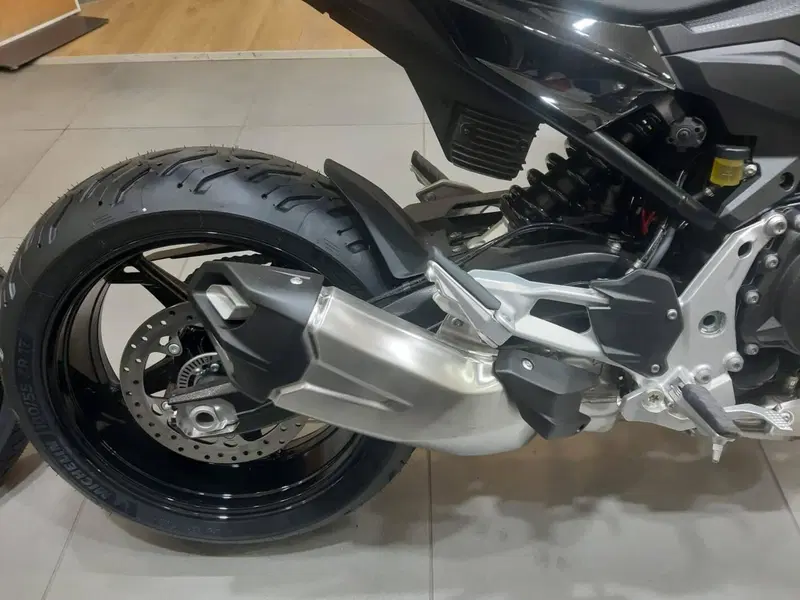 Bmw F 900 XR (2025 - 26) (5)