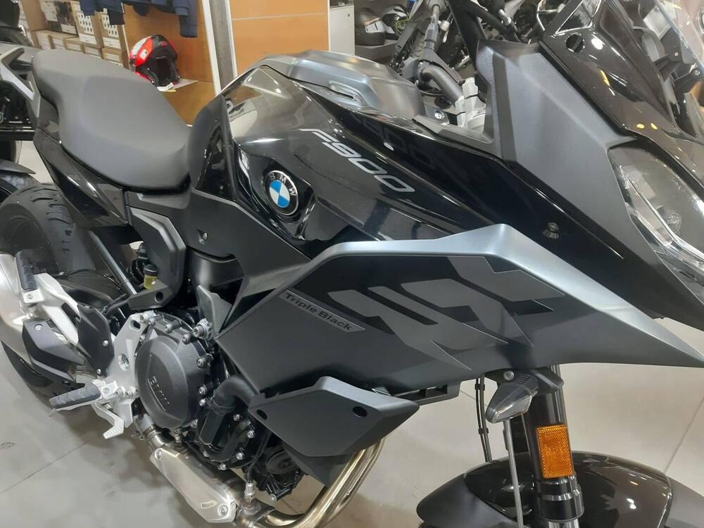 Bmw F 900 XR (2025) (3)