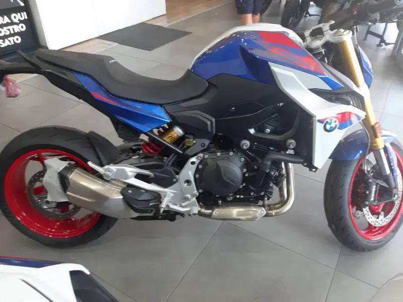 Bmw F 900 R (2025 - 26)