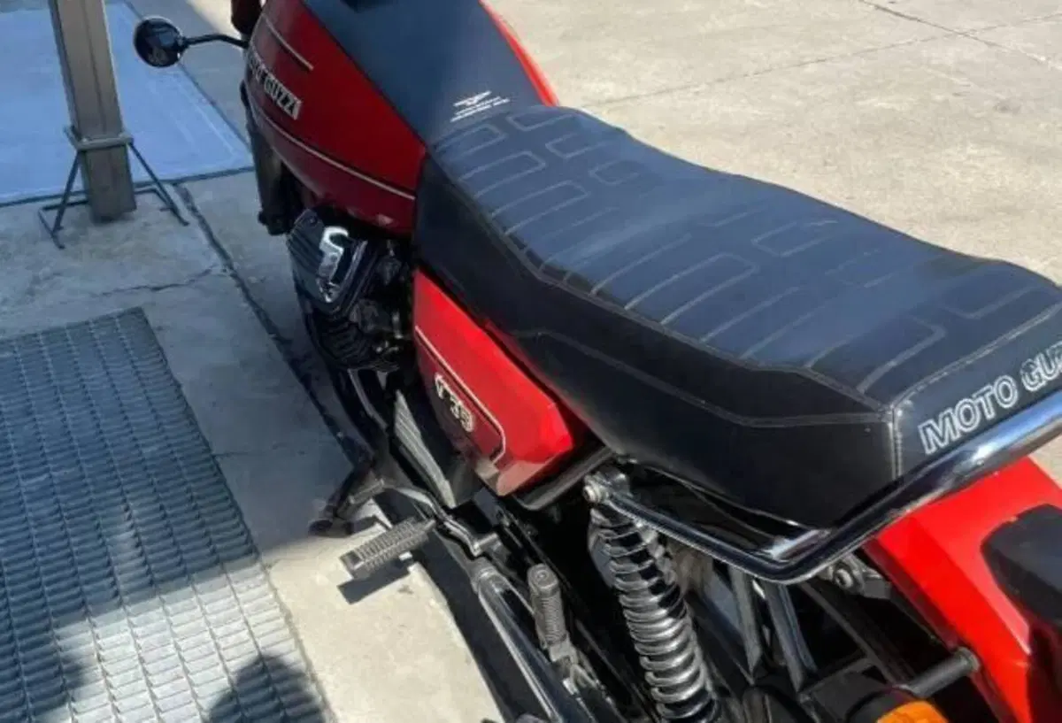 Moto Guzzi V 35 (1977 - 80) (3)