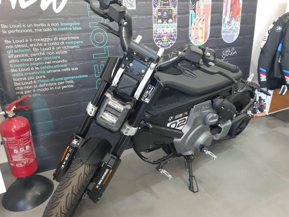 Bmw CE 02 (2024 - 25)