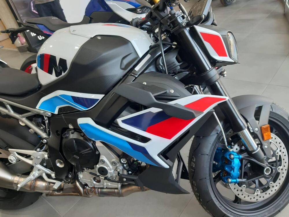 Bmw M 1000 R (2025) (4)
