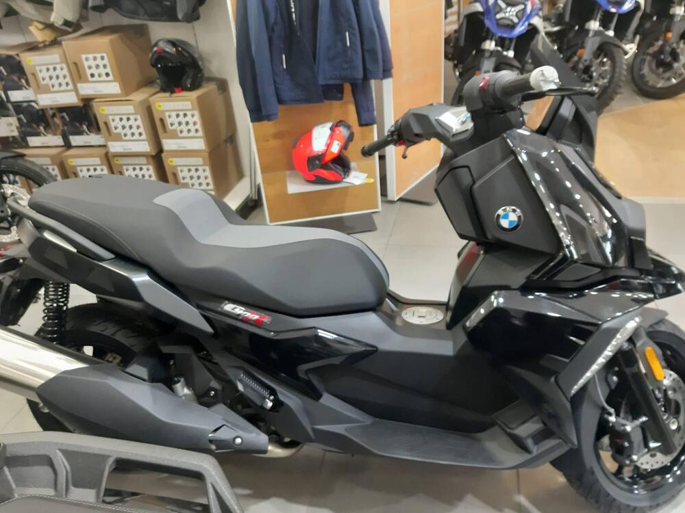 Bmw C 400 X (2025) (2)