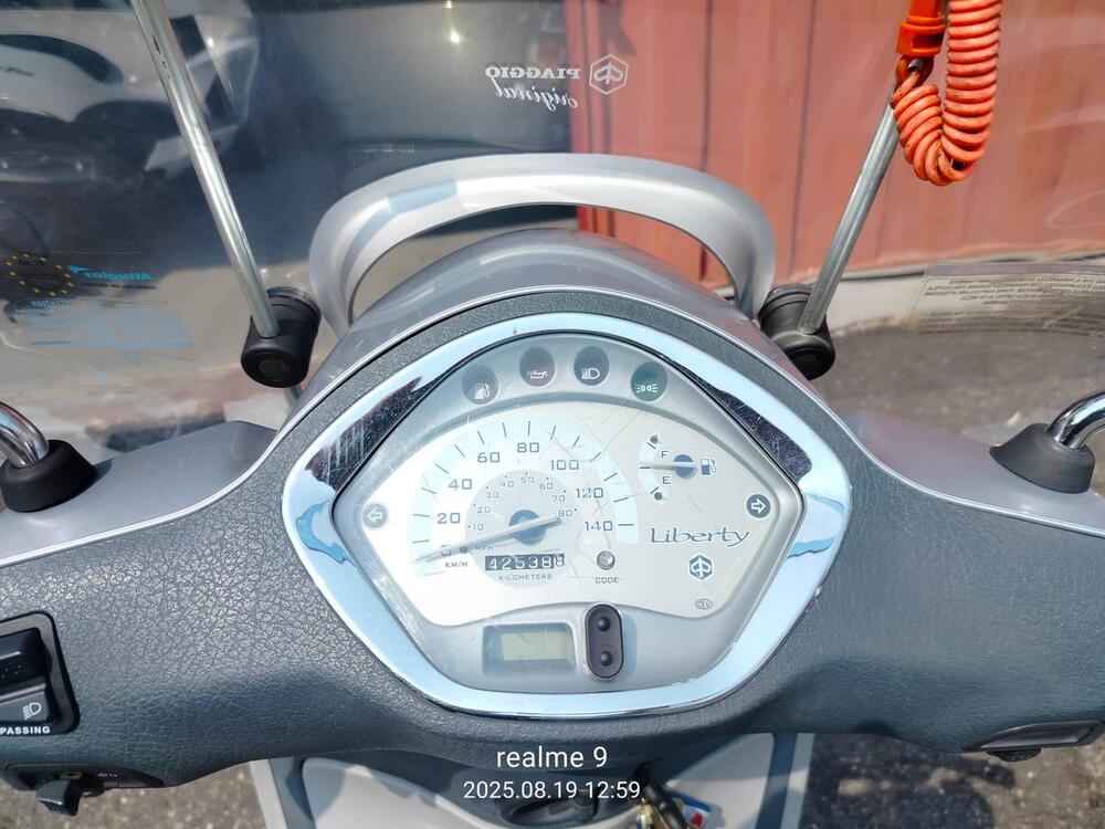 Piaggio Liberty 200 4T  (5)