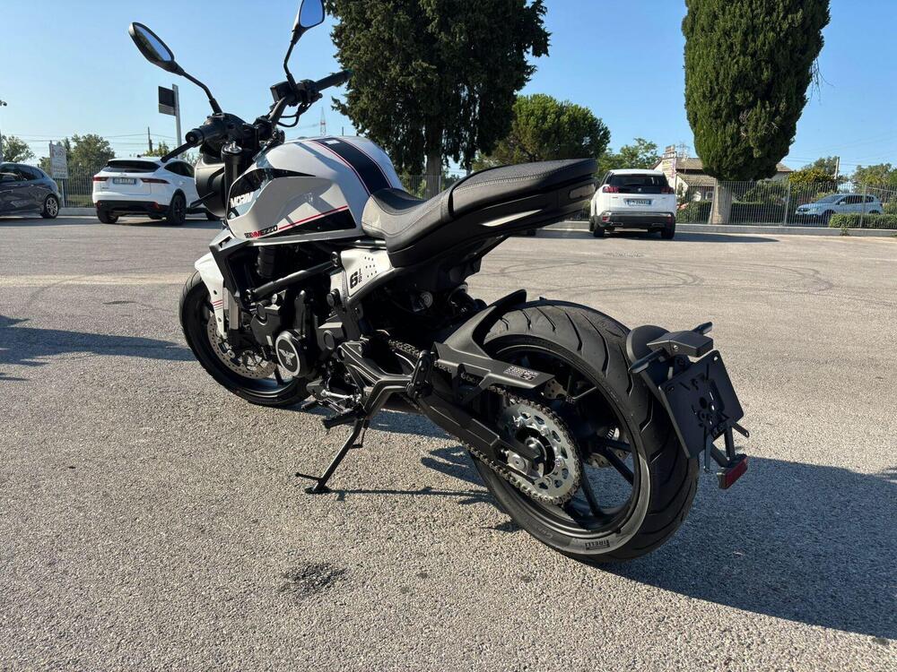 Moto Morini SEIEMMEZZO STR (2022 - 25) (4)