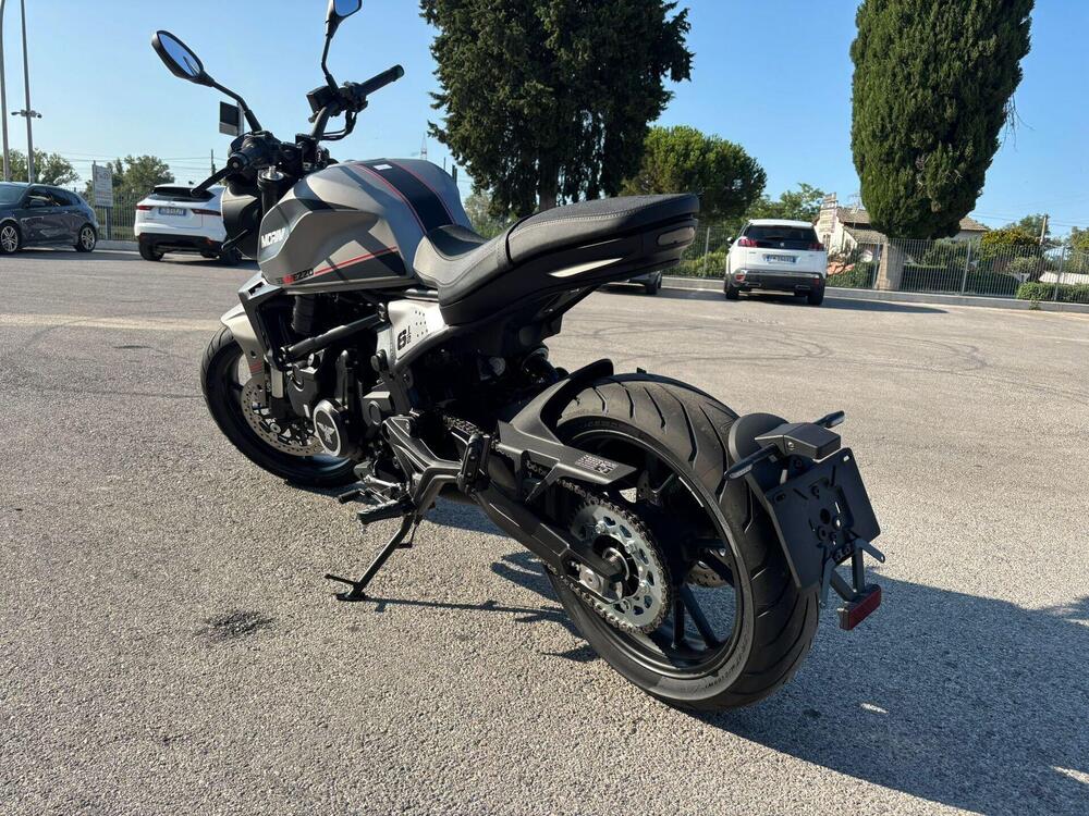 Moto Morini SEIEMMEZZO STR (2022 - 25) (4)