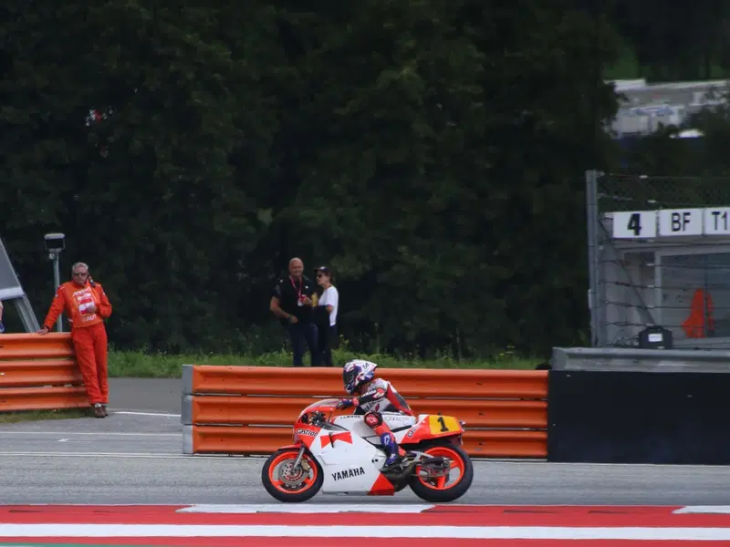 Dovi sulla Yamaha 500 di Eddie Lawson (2)