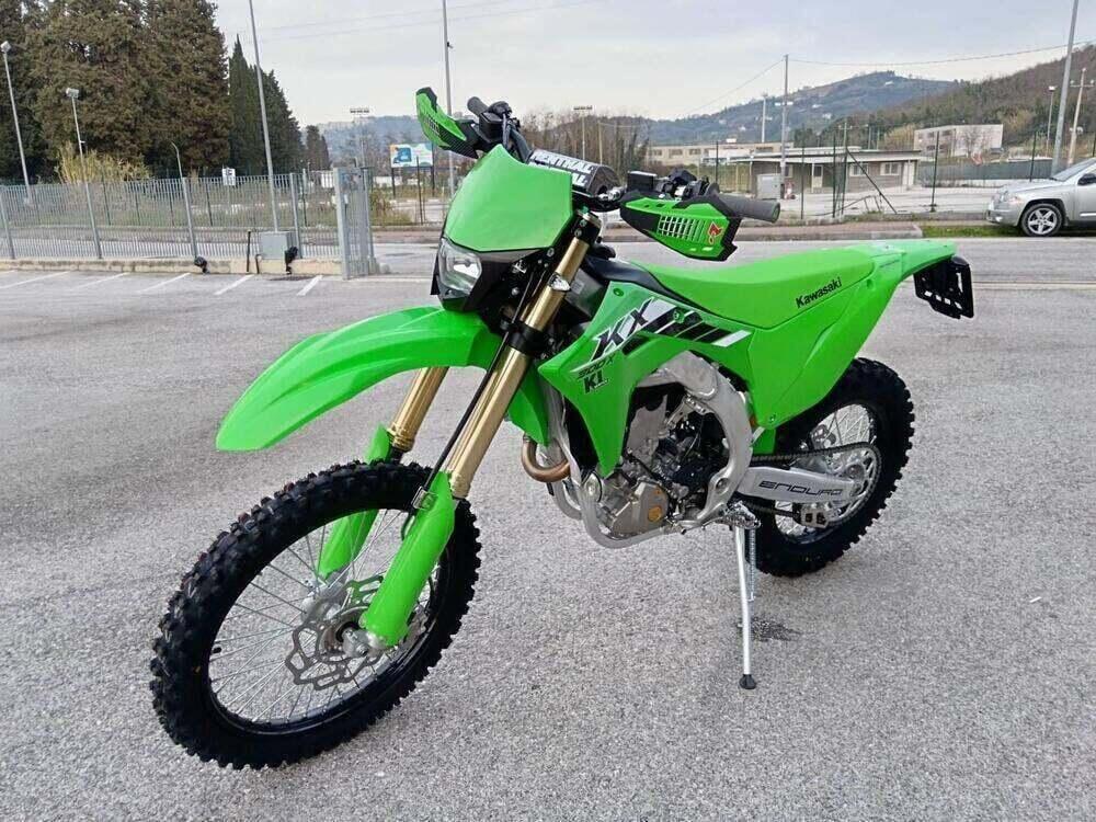 Kawasaki KX 300 X (2024) (5)