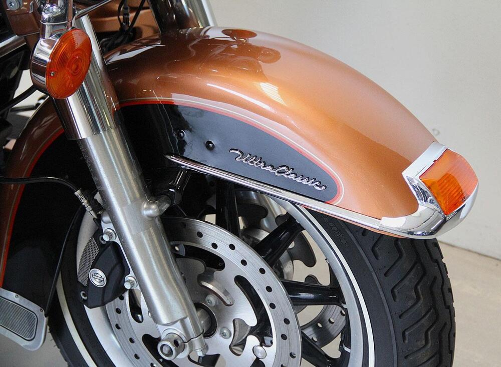 Harley-Davidson 1584 Electra Glide Ultra Classic (2008 - 13) - FLHTCU (5)