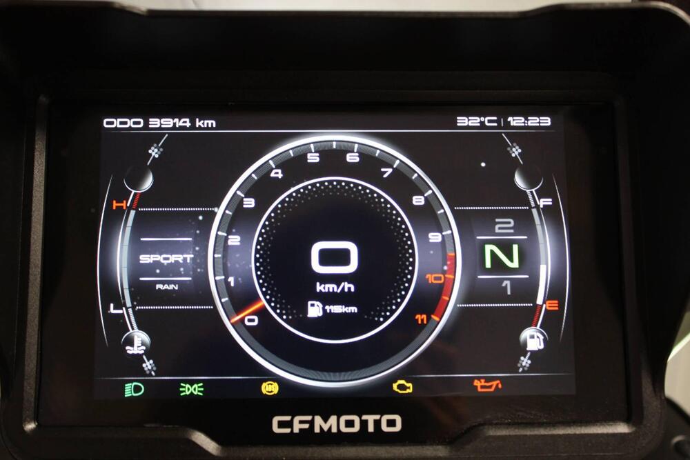 CFMOTO 800MT Limited Edition (2023 - 25) (2)