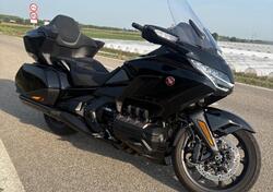 Honda GL 1800 Gold Wing Tour DCT & Airbag (2022 - 24) usata
