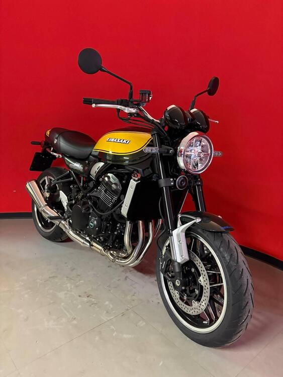 Kawasaki Z 900 RS (2022 - 25) (2)