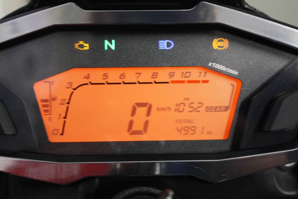 Voge Brivido 300R (2021 - 24) (2)