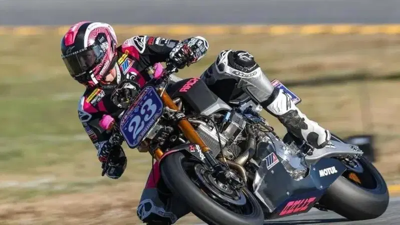 Arch Motorcycle sfida Harley: la creatura di Keanu Reeves debutta in MotoAmerica