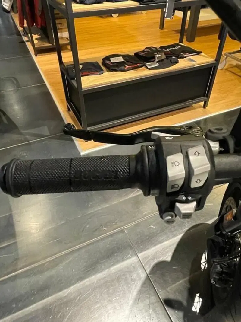 Ducati Scrambler 800 Icon (2021 - 22) (3)