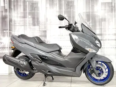 Suzuki Burgman 400 (2022 - 24) nuova