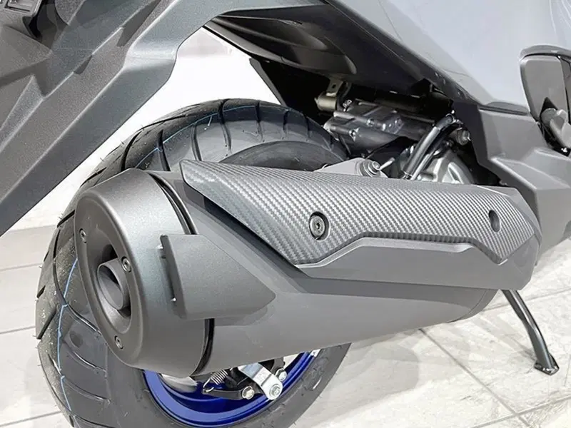 Suzuki Burgman 400 (2022 - 24) (3)