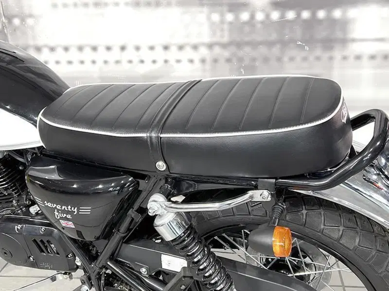 Mash Italia Seventy Five 125 (2017 - 20) (4)