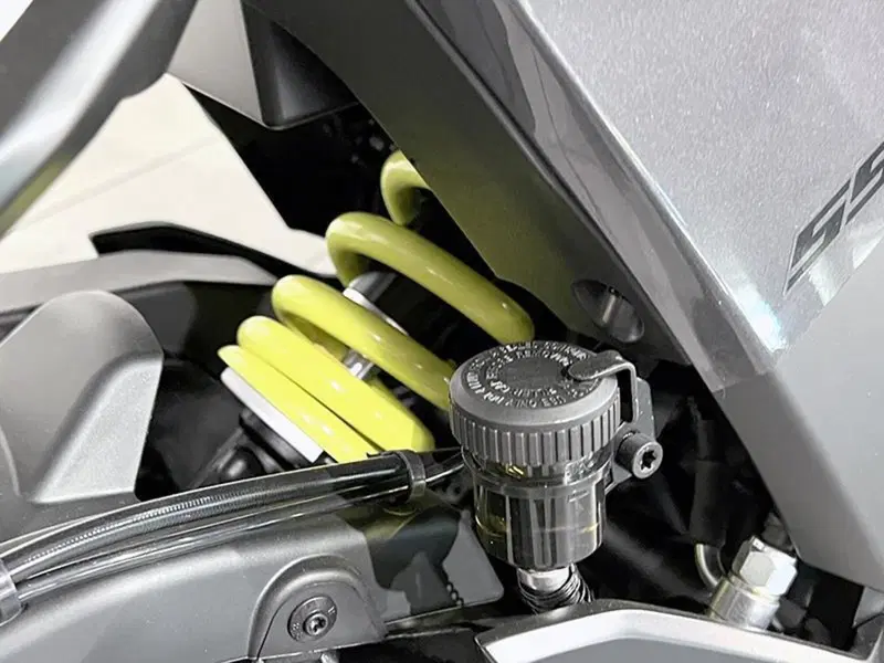 Benelli Tornado 550 (2025 - 26) (4)