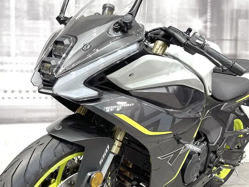 Benelli Tornado 550 (2025 - 26) (5)