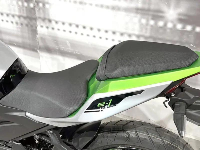 Kawasaki Z e-1 (2024 - 26) (3)