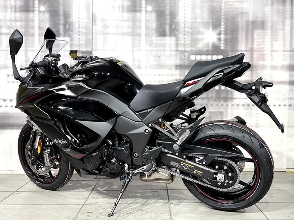 Kawasaki Ninja 1100 SX SE (2025 - 26) (2)