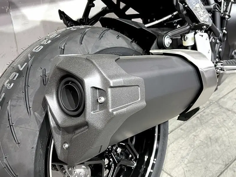 Kawasaki Ninja H2 SX SE (2023 - 26) (4)
