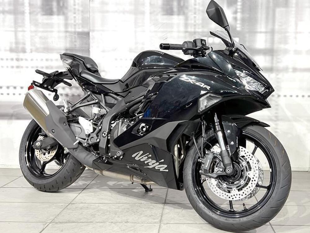 Kawasaki Ninja ZX-4R (2024 - 26)