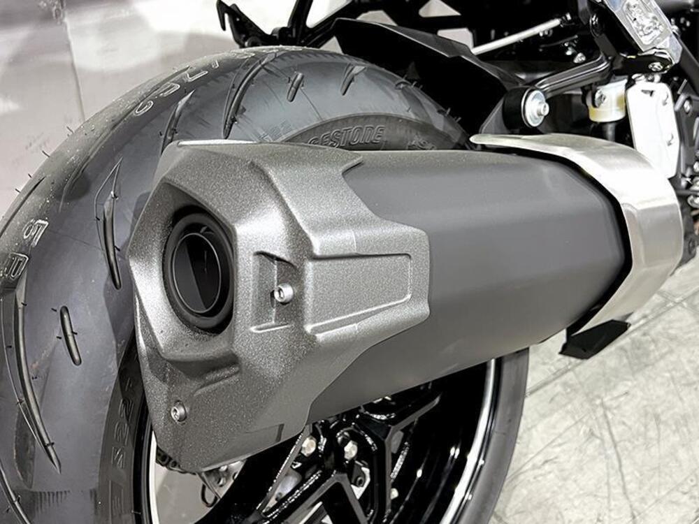 Kawasaki Ninja H2 SX SE (2023 - 26) (4)