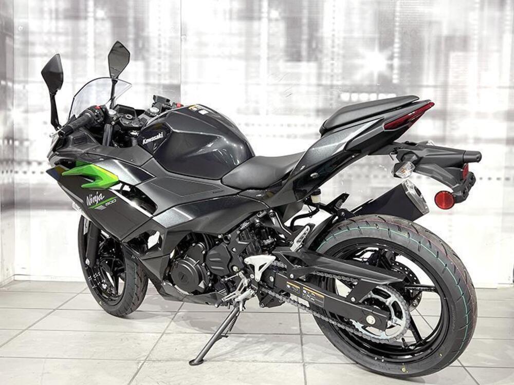 Kawasaki Ninja 500 (2024 - 26) (2)