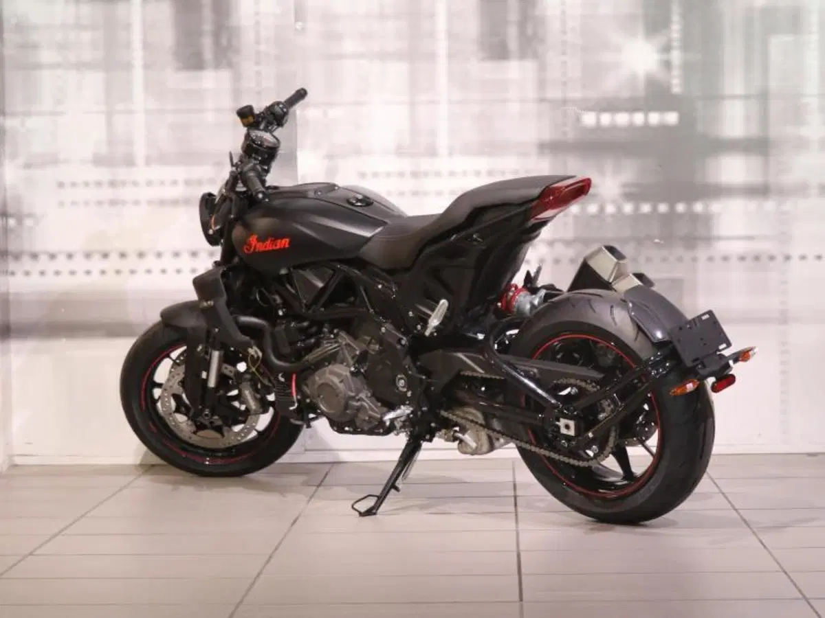 Indian FTR 1200 (2021 - 25) (2)