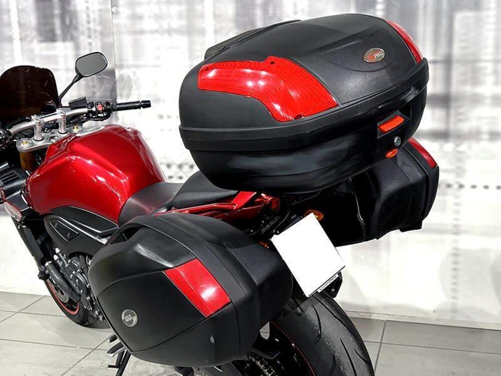 Yamaha FZ1 Fazer (2006 - 16) (4)