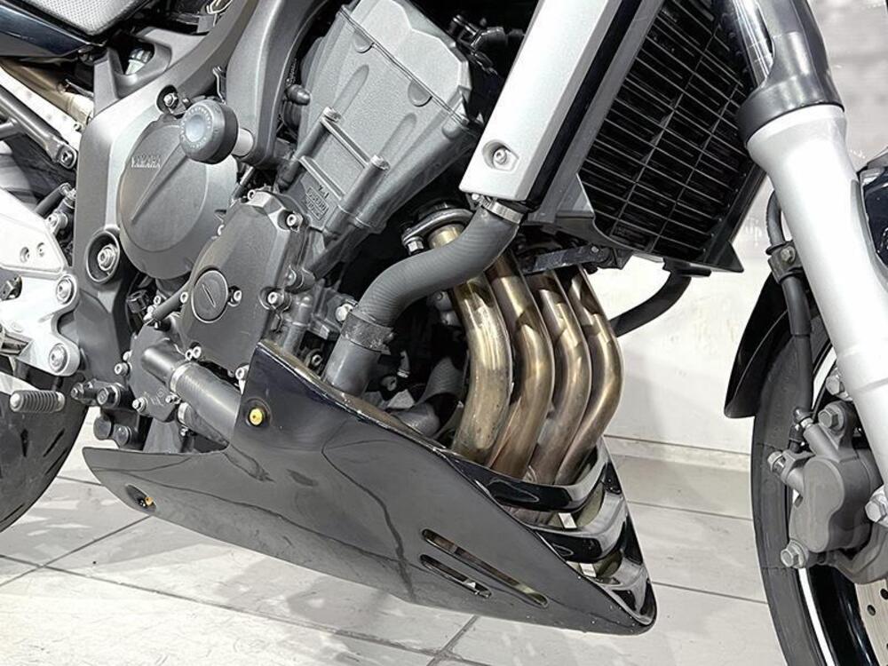 Yamaha FZ6 (2004 - 07) (3)