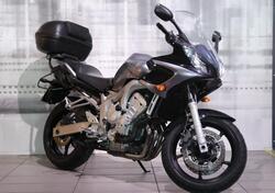 Yamaha FZ6 Fazer (2004 - 07) usata