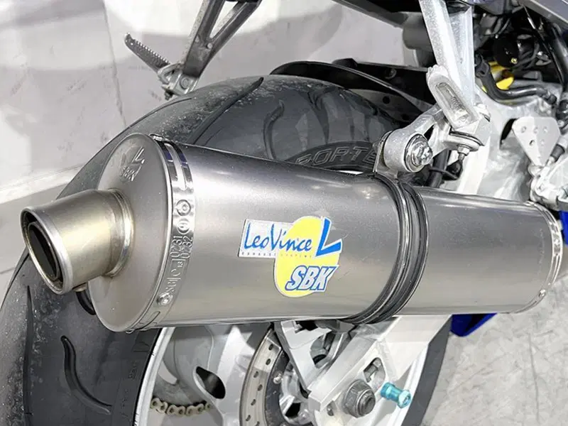 Yamaha YZF R6 (1999 - 00) (3)