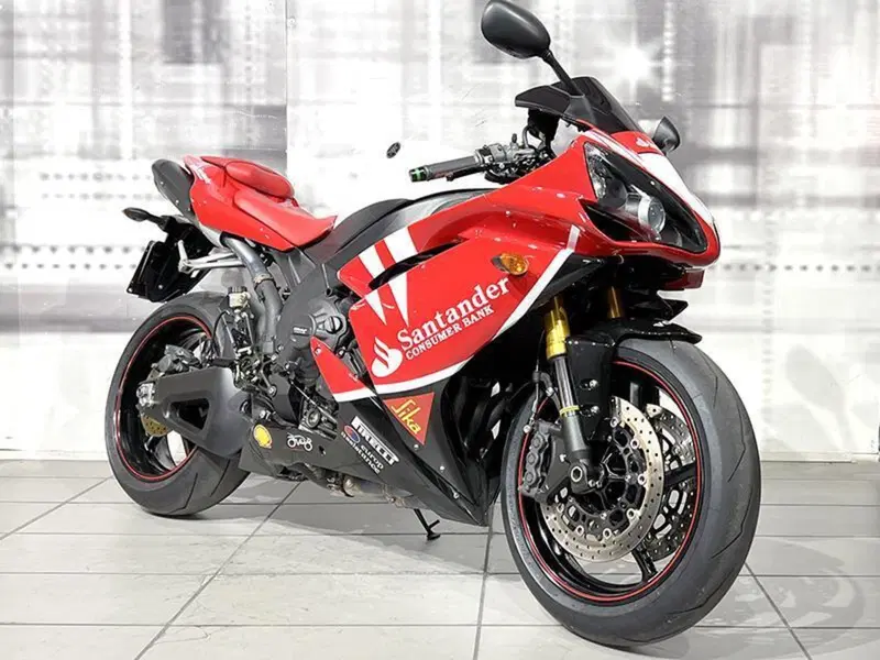 Yamaha YZF R1 (2006 - 07)
