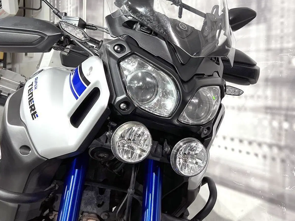 Yamaha XT1200ZE Super Ténéré (2015 - 16) (3)