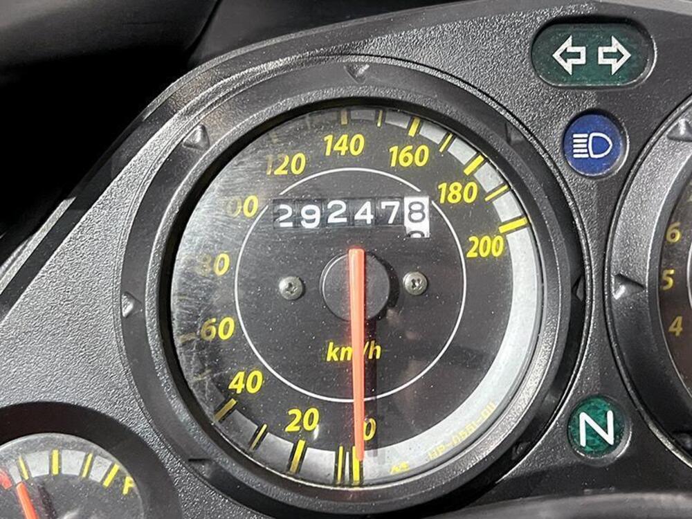 Honda CBR 125 R (2007 - 17) (4)