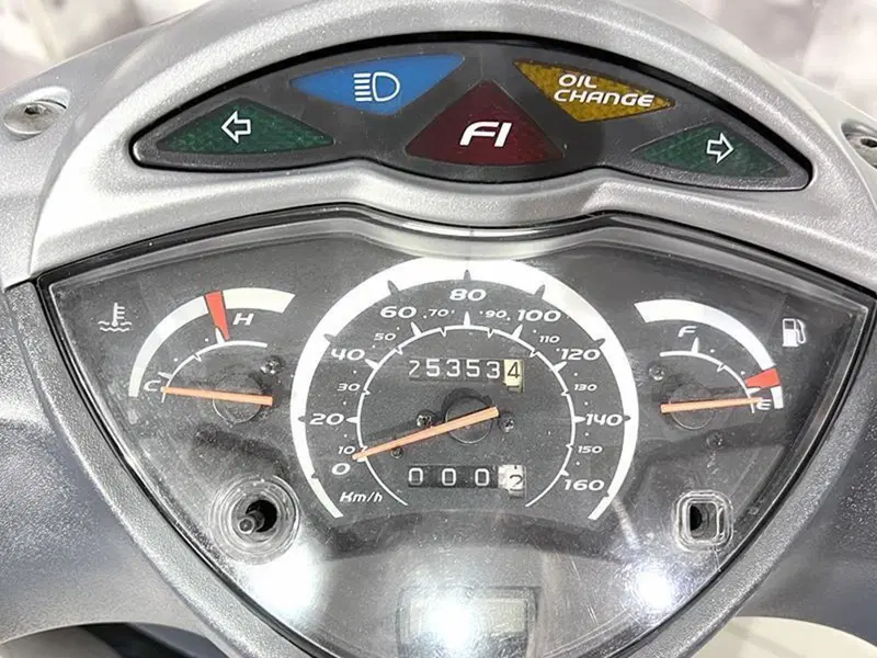 Honda SH 150i (2005 - 08) (3)