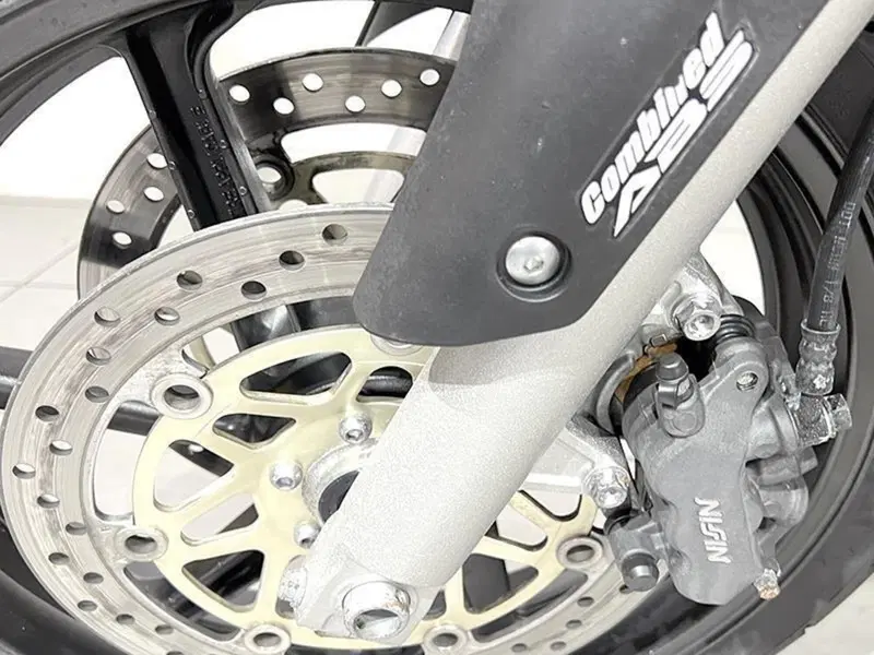 Honda Crossrunner ABS (2010 - 14) (4)