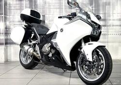 Honda VFR 1200 F ABS (2009 - 16) usata