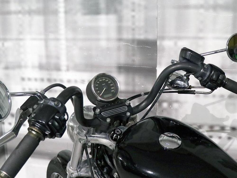 Harley-Davidson 883 (2006 - 07) - XL (5)