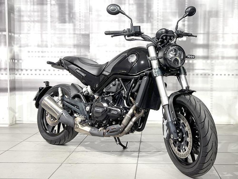 Benelli Leoncino 500 (2021 - 25)