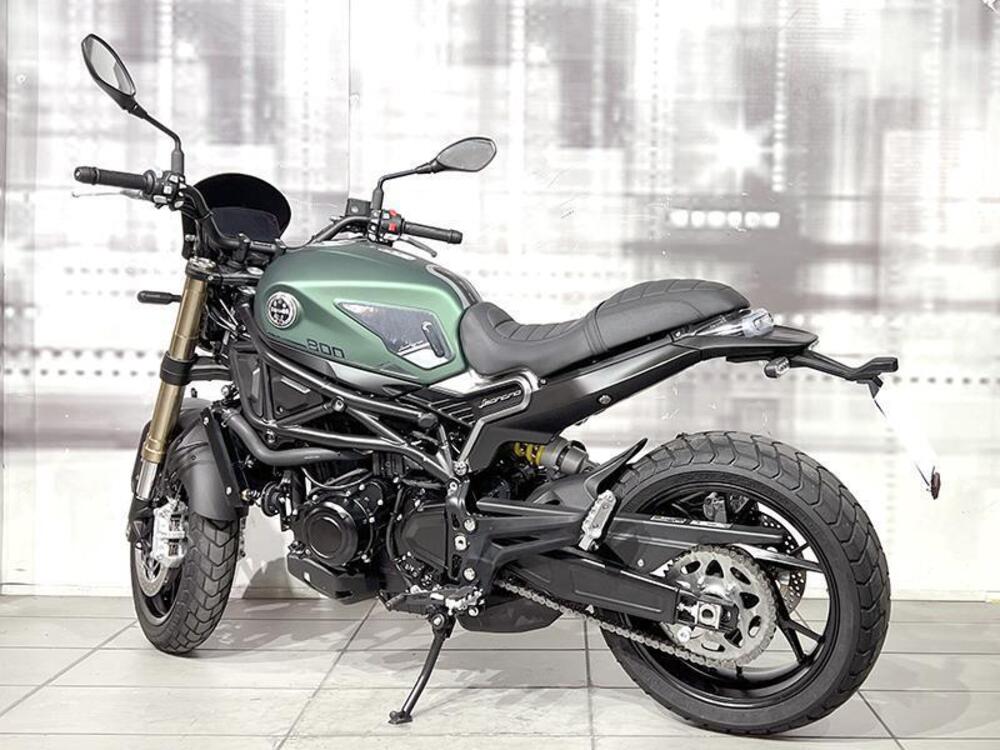 Benelli Leoncino 800 (2022 - 25) (2)