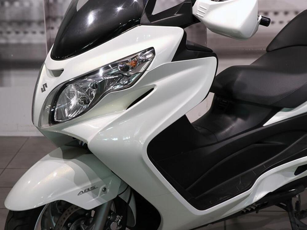 Suzuki Burgman AN 400 (2008 - 13) (3)