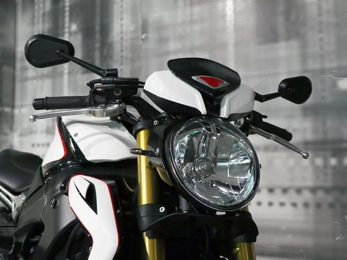 Suzuki GSX-R1000 (2012 - 15) (4)
