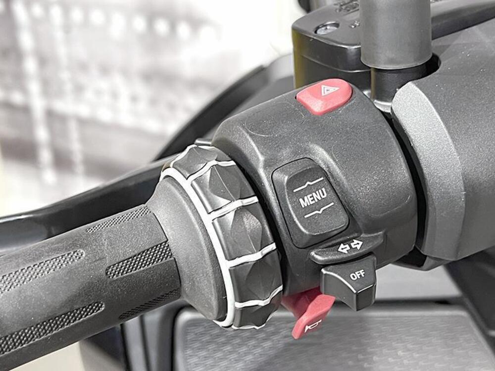 Bmw C 400 GT (2019 - 20) (4)