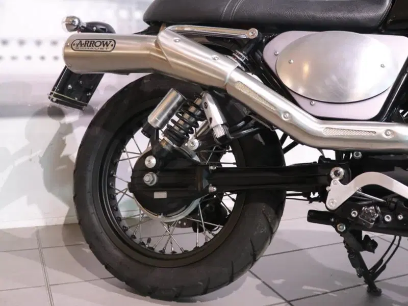 Moto Guzzi V7 II Racer (2015 - 17) (4)