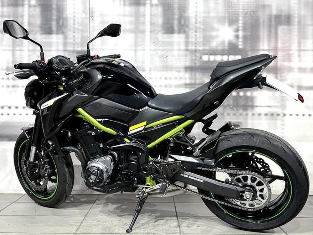 Kawasaki Z 900 (2017 - 18) (2)